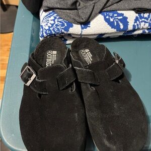 White Mountain Black Suede Clogs with Buckle